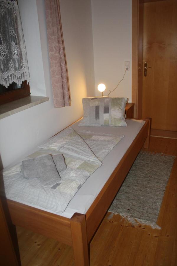 Ferienwohnung Fam. Bidner フラタッハ エクステリア 写真